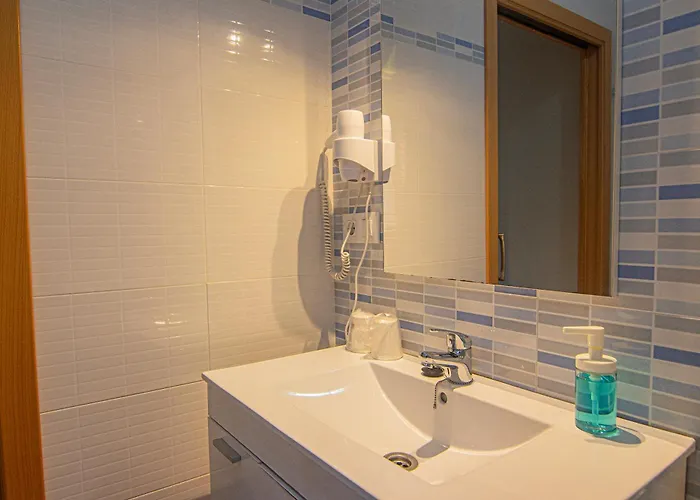 Turísticos Domus Aquae *